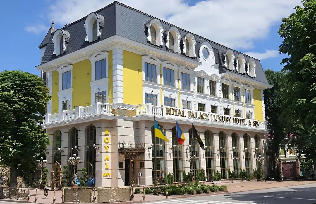Royal Palace Luxury Hotel And Spa-1